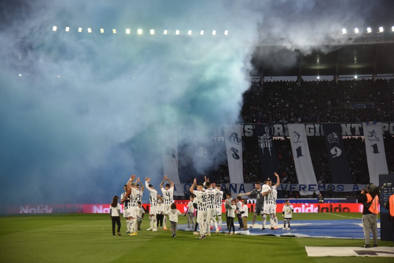 Talleres derrotó a Huracán por 2 a 1.