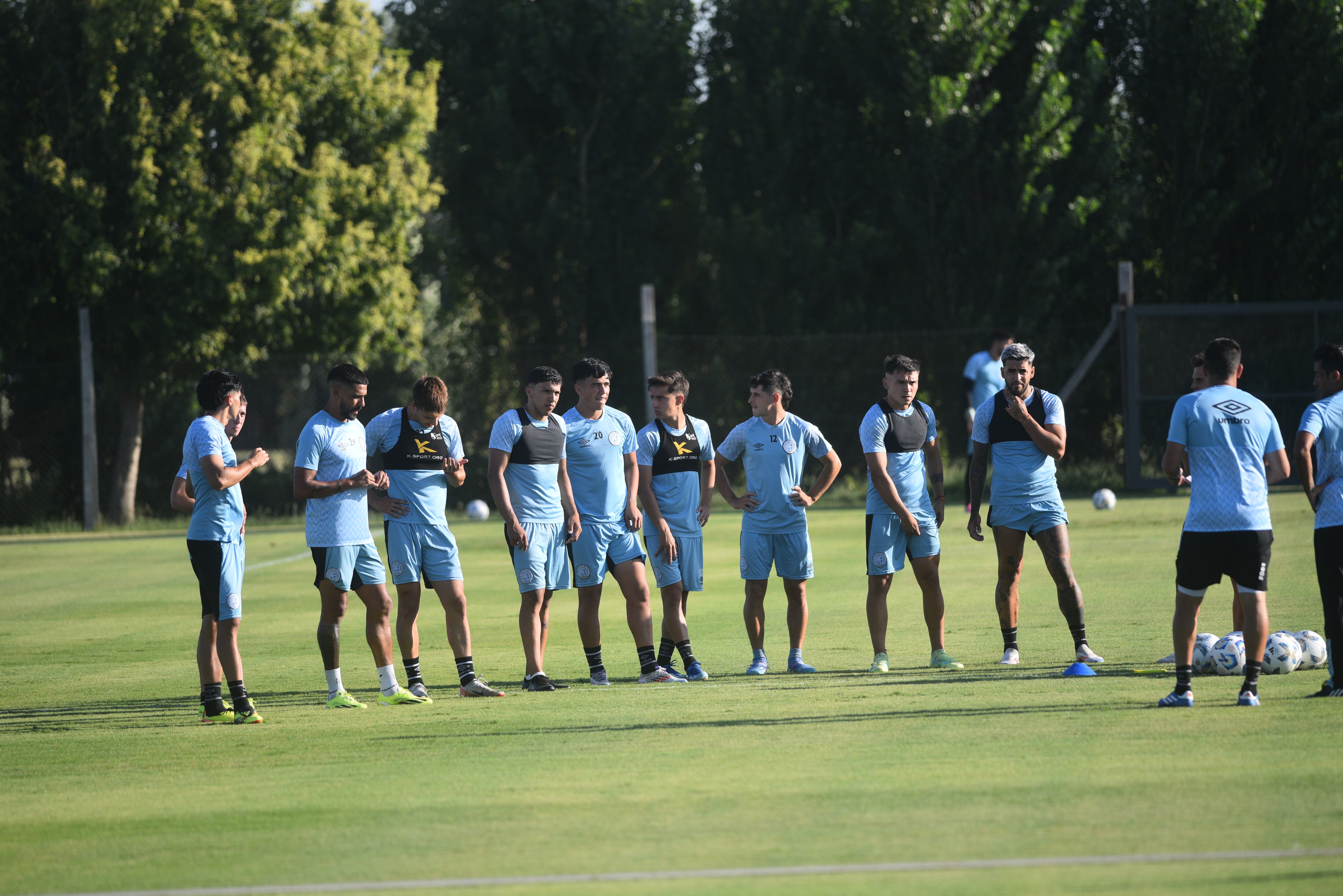 Práctica de Belgrano a cargo de Walter Erviti. (Pedro Castillo / La Voz)