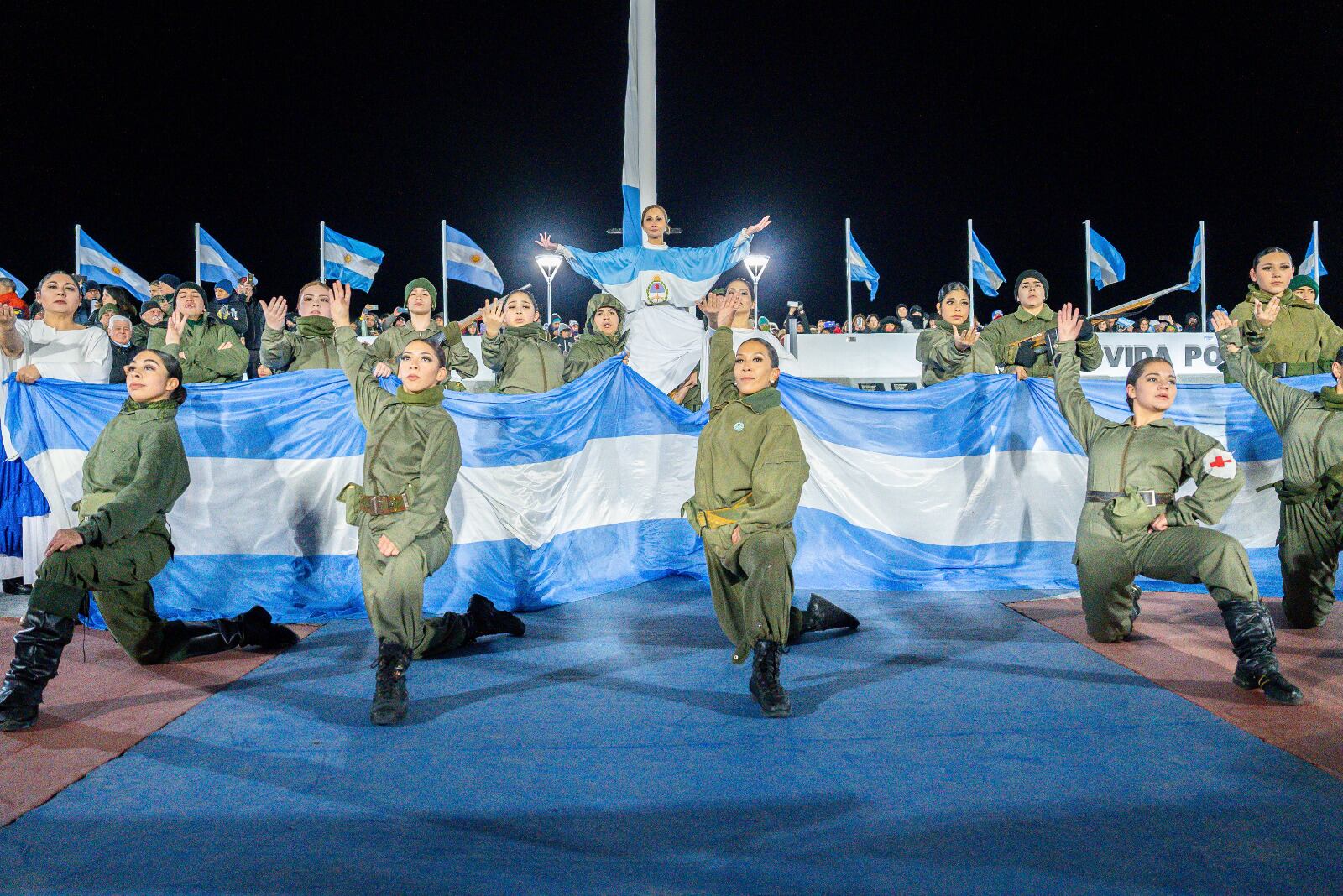 Vigilia por el Día del Veterano y de los Caídos en la Guerra de Malvinas