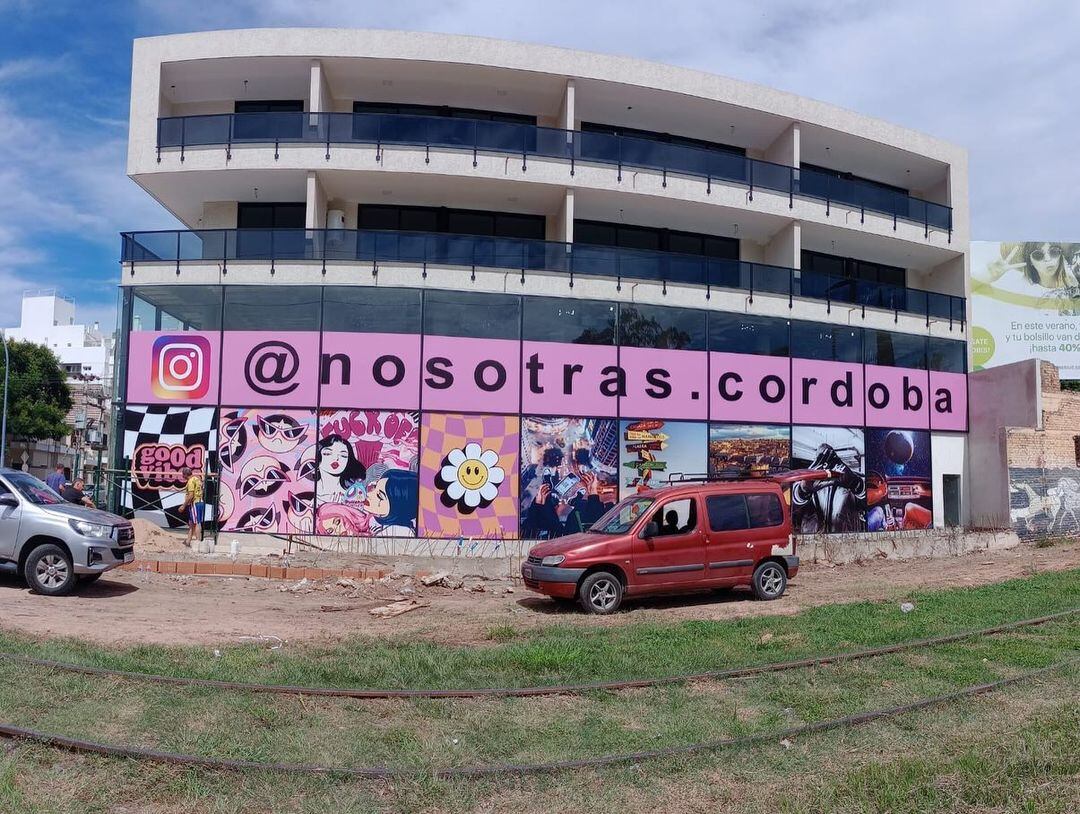 El megalocal está ubicado en la zona sur de la ciudad de Córdoba.