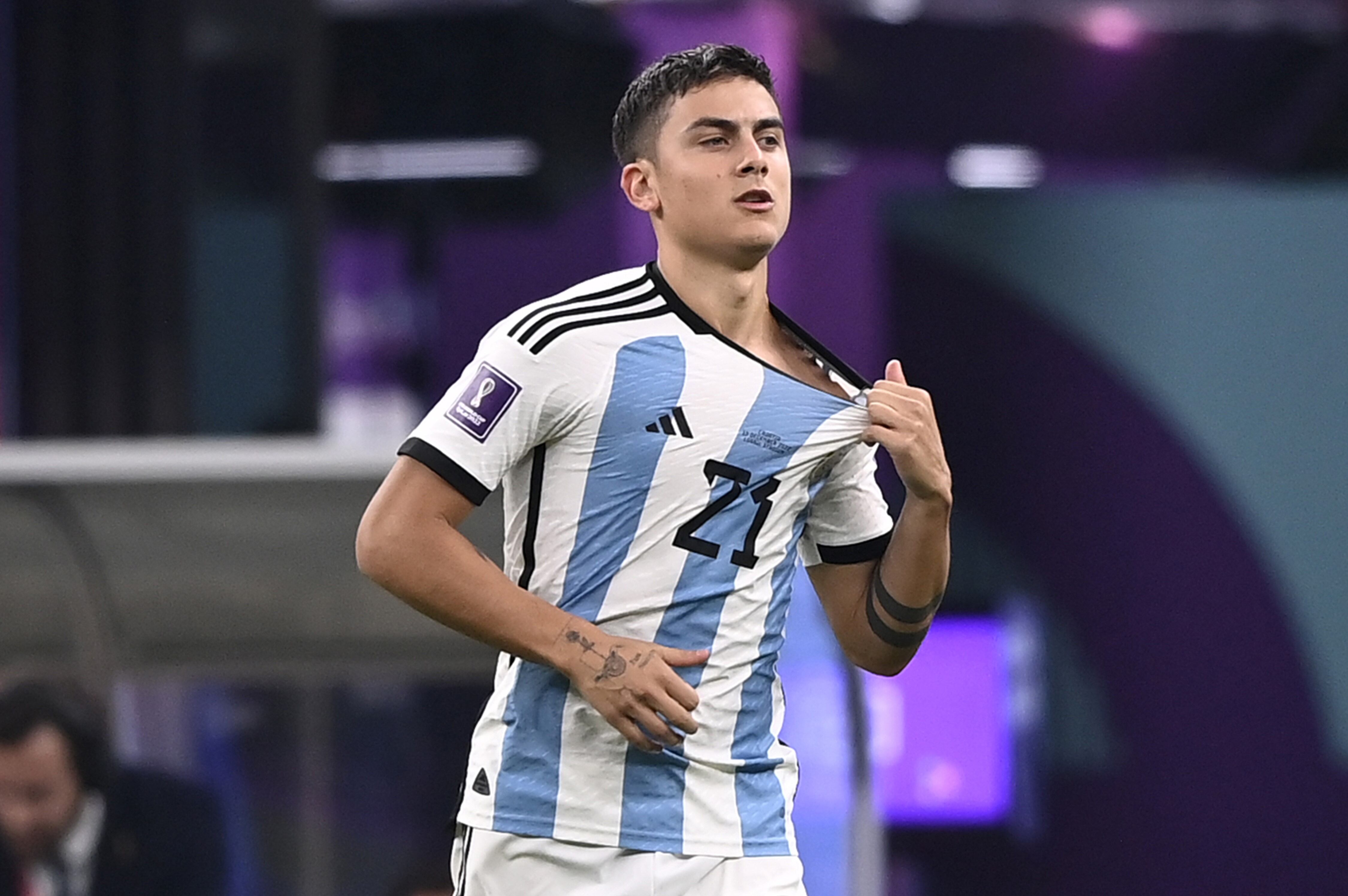 Paulo Dybala pudo debutar en Qatar y fue en la semifinal (AP)