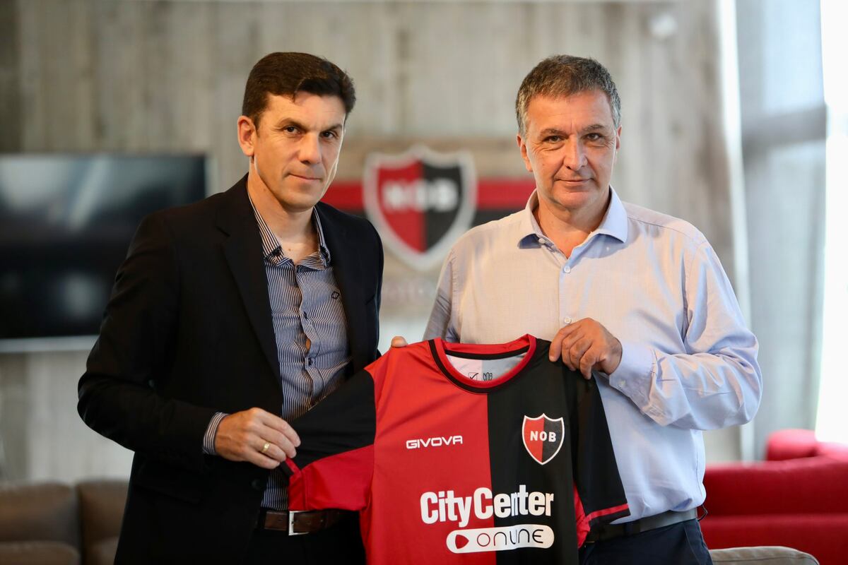 Newell’s presenta a Mauricio Larriera: “Va a dar tranquilidad y sabe lo que quiere”