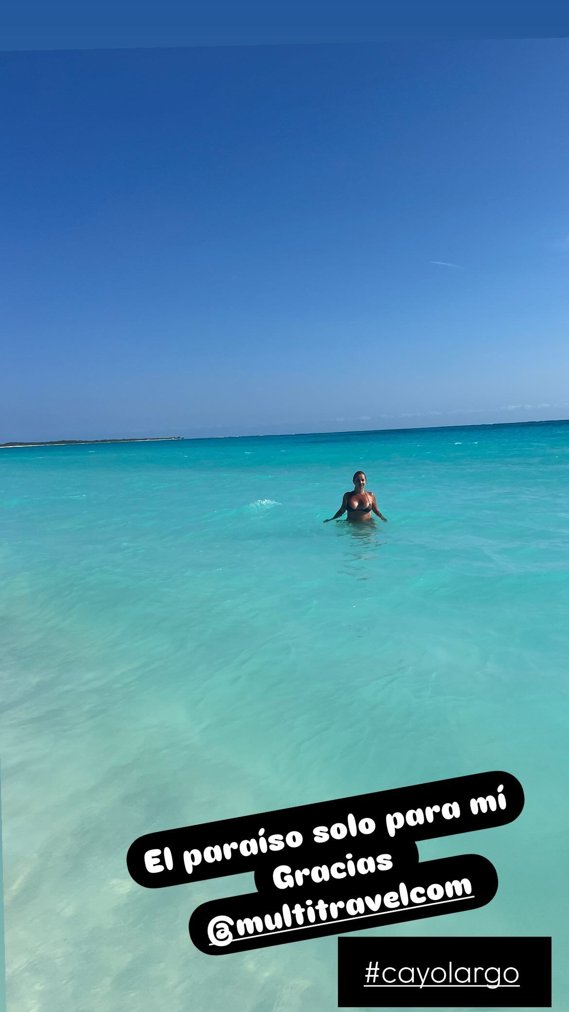 Pazos se fotografió desde el mar.