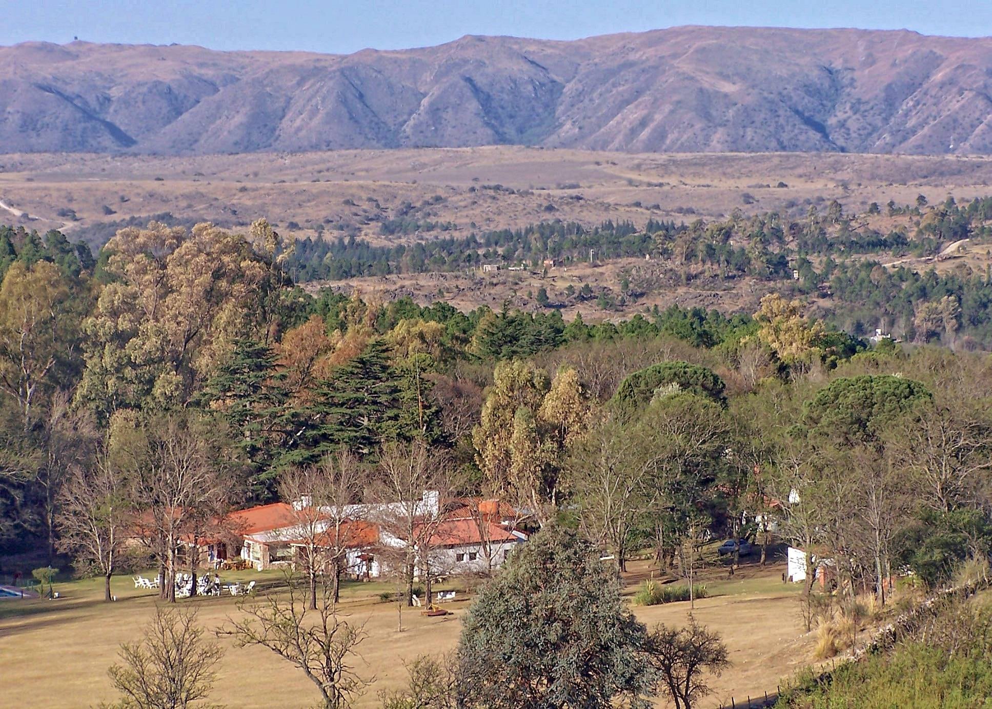 La Granadilla está ubicada en San Clemente, Sierras Grandes de Córdoba.