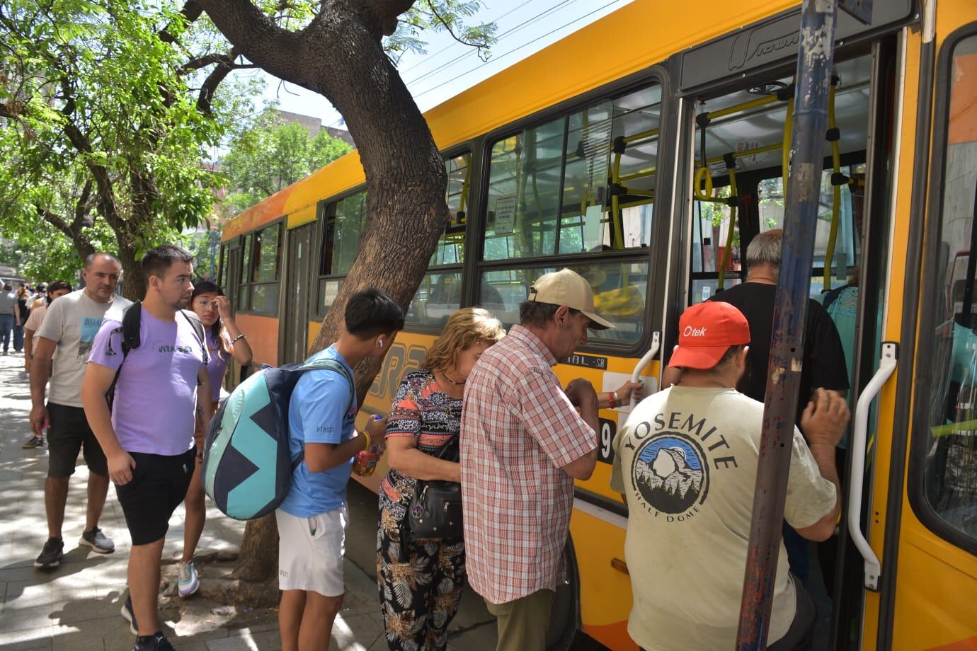 Incertidumbre sobre el futuro del costo del boleto de transporte urbano en la ciudad de Córdoba. (José Gabriel Hernández / La Voz)