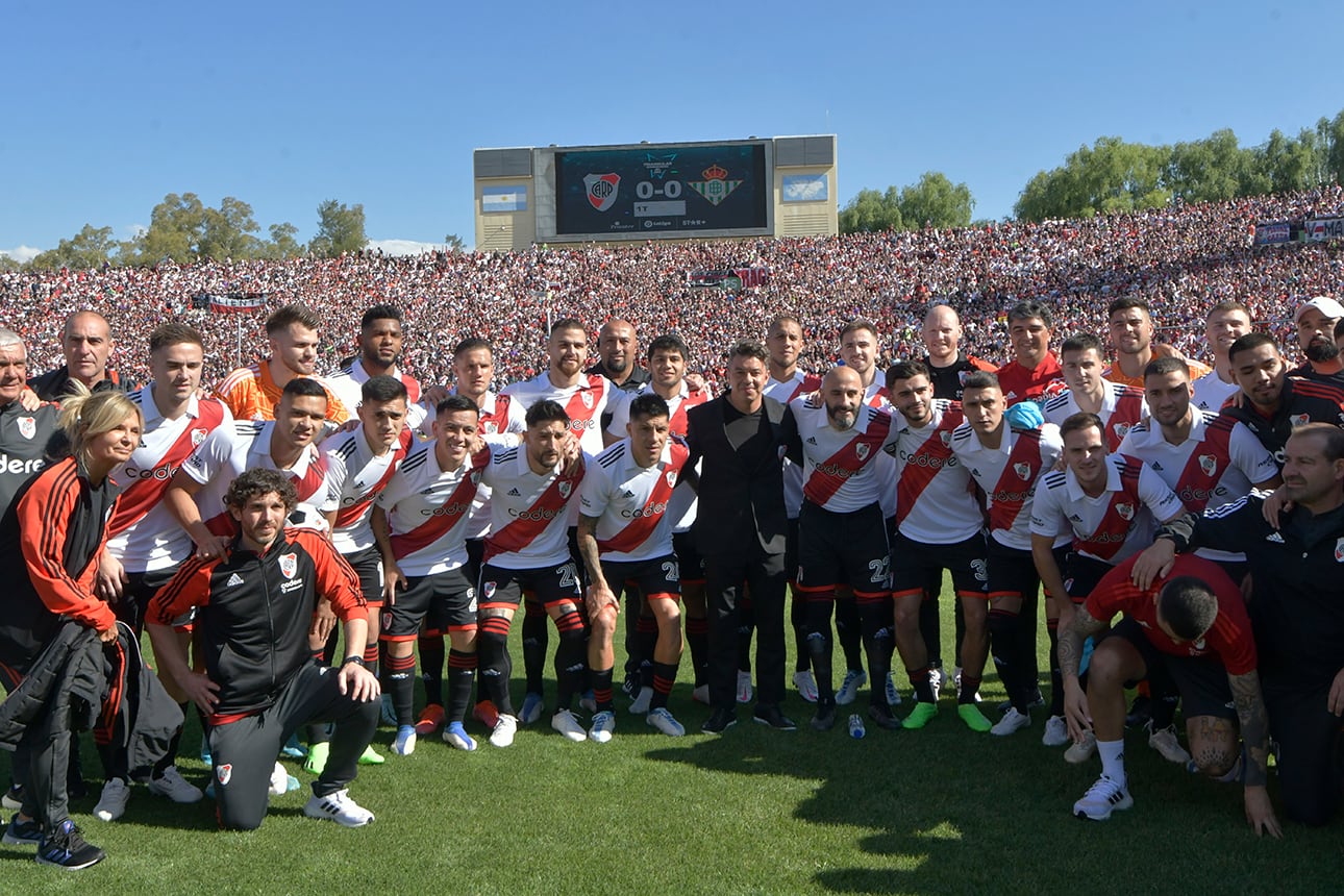 River Plate en el Malvinas Argentinas.

Foto: Orlando Pelichotti