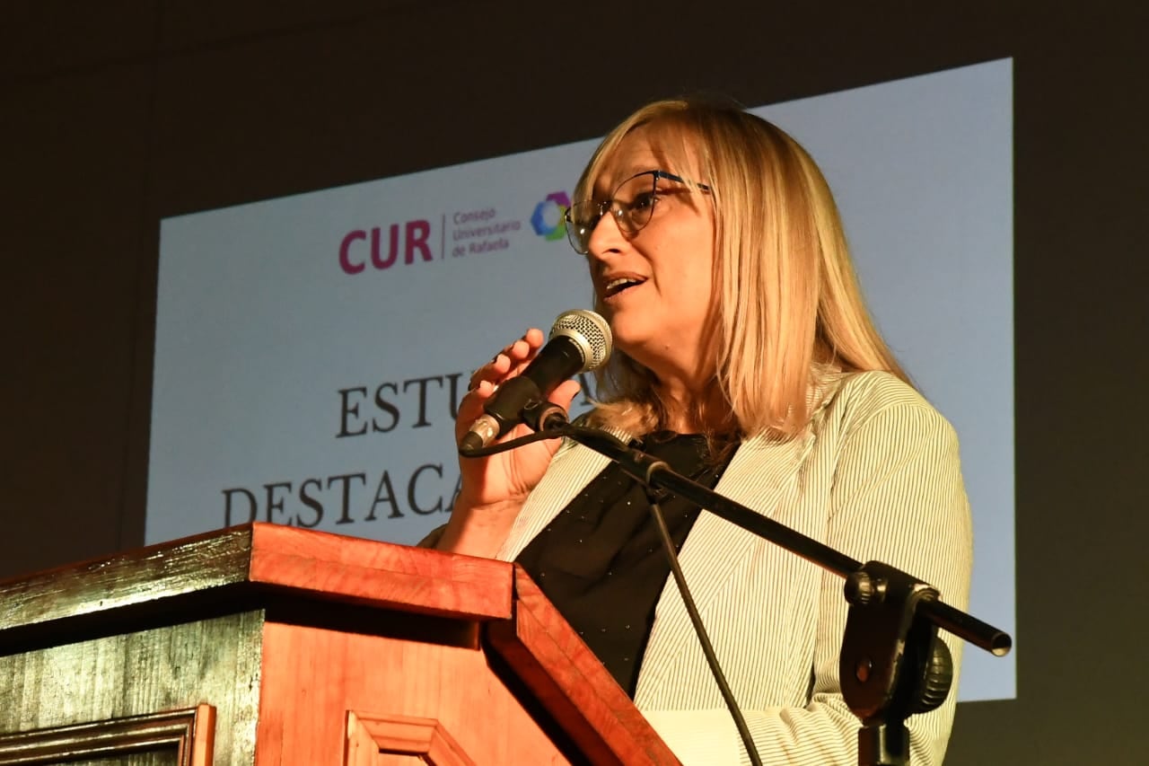 La secretaria de Educación, Mariana Andereggen, en el cierre del CUR