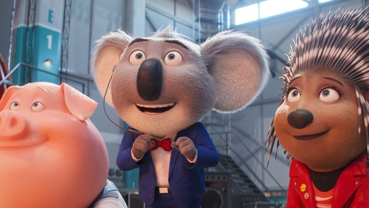 Buster Moon (interpretado por Matthew McConaughey) , el koala que conformó el espectáculo de Sing.