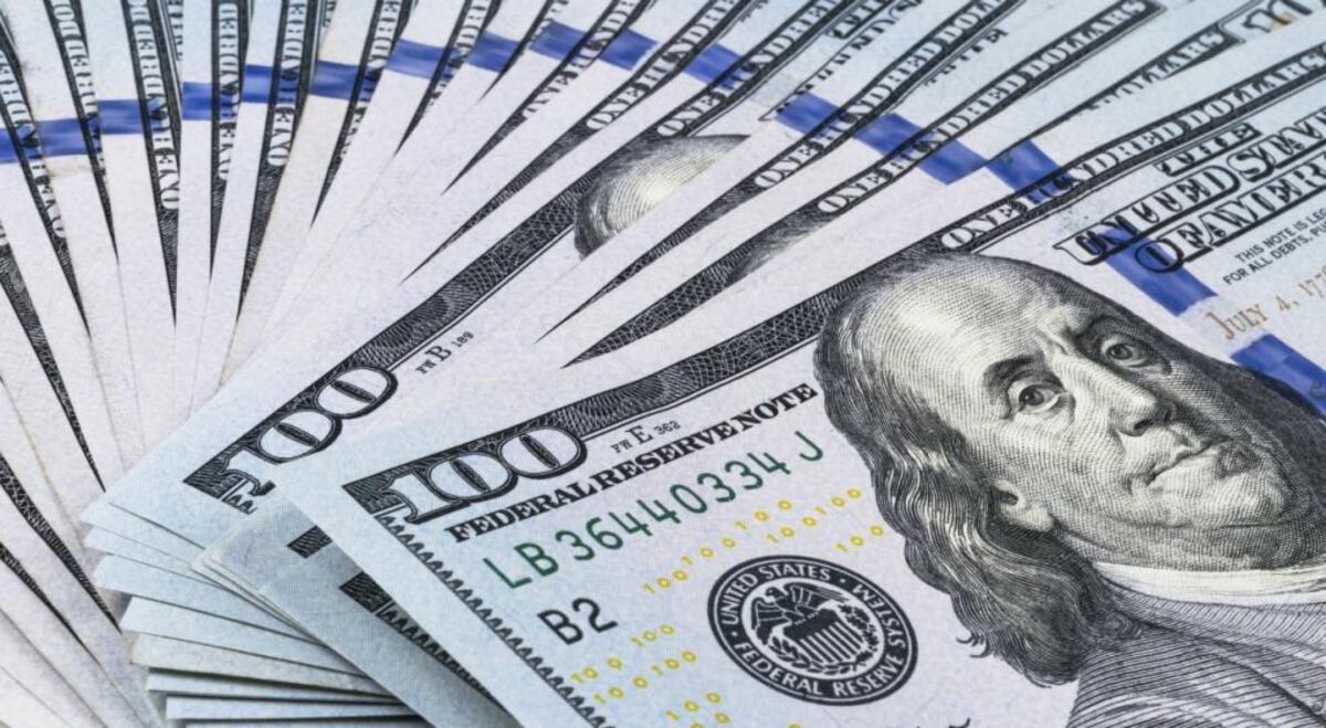 El dólar blue llega a 184 pesos en Córdoba
