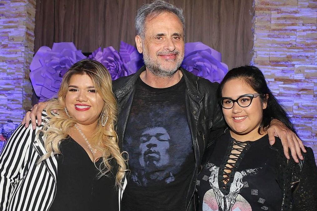 Otros tiempos: Jorge Rial y sus hijas, Morena (izquierda) y Rocío (derecha). (Gentileza Los Andes).