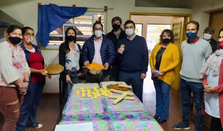 Talleres “Agripan”, destinados a la producción de pan con productos de la chacra