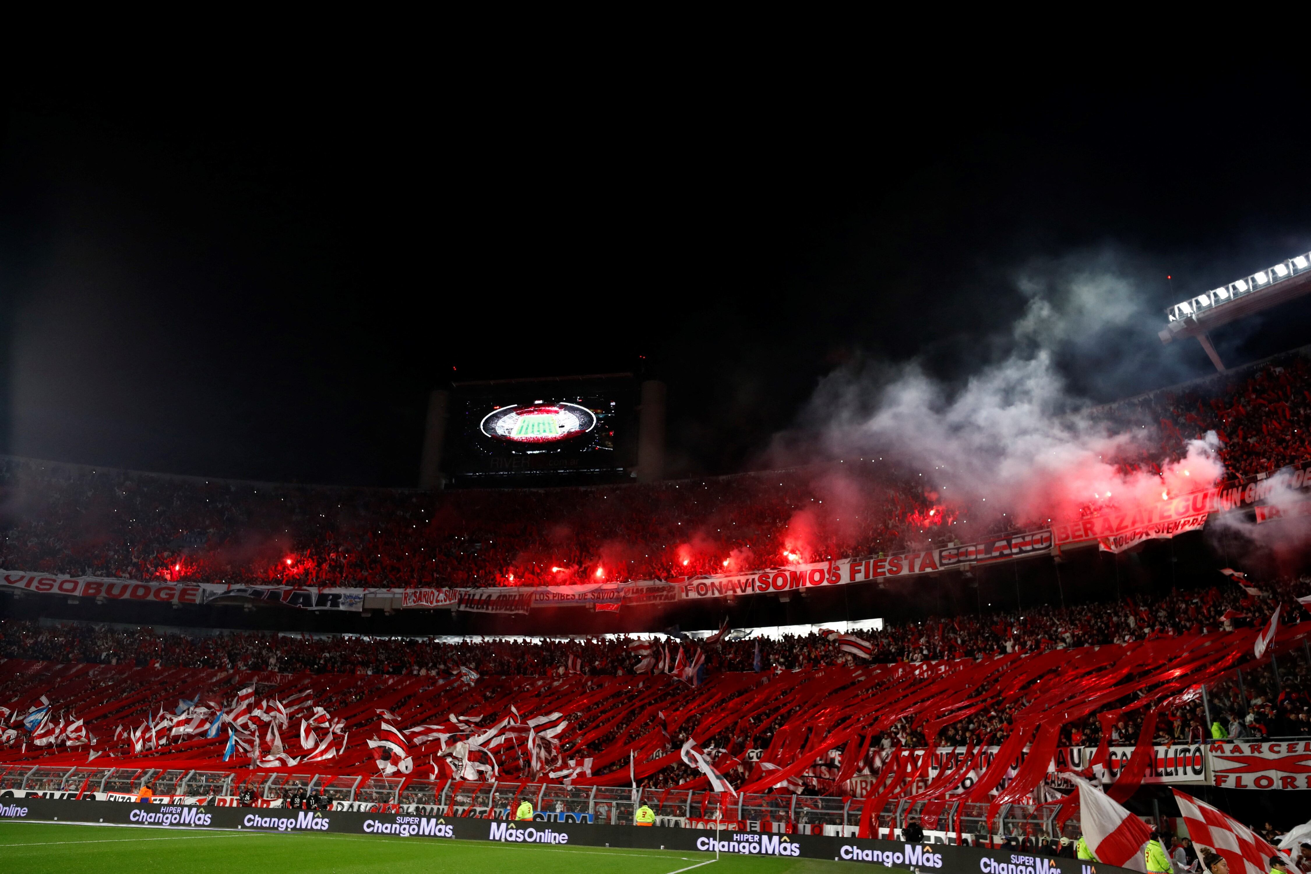 La bienvenida al campeón.