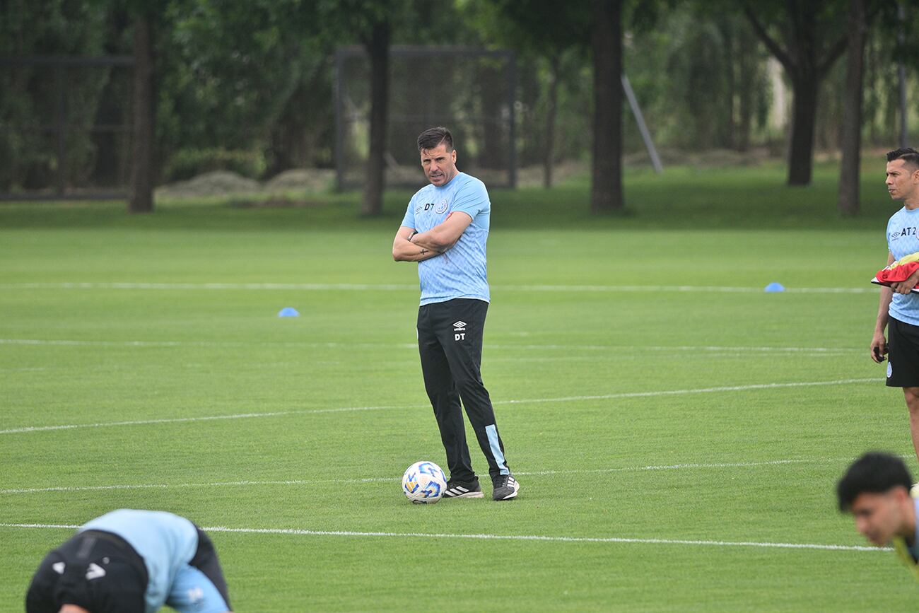 Entrenamiento de Belgrano en Villa Esquiú.
Foto: Pedro Castillo / La Voz