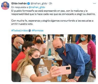 Gildo Insfrán cumplió con su voto en Laguna Blanca, su ciudad natal.