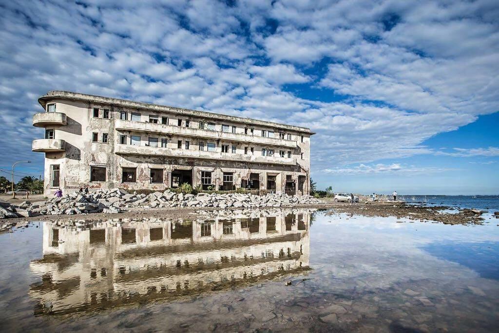 Hoy funciona como museo de sitio y es una cita obligada si vas a Miramar de Ansenuza.