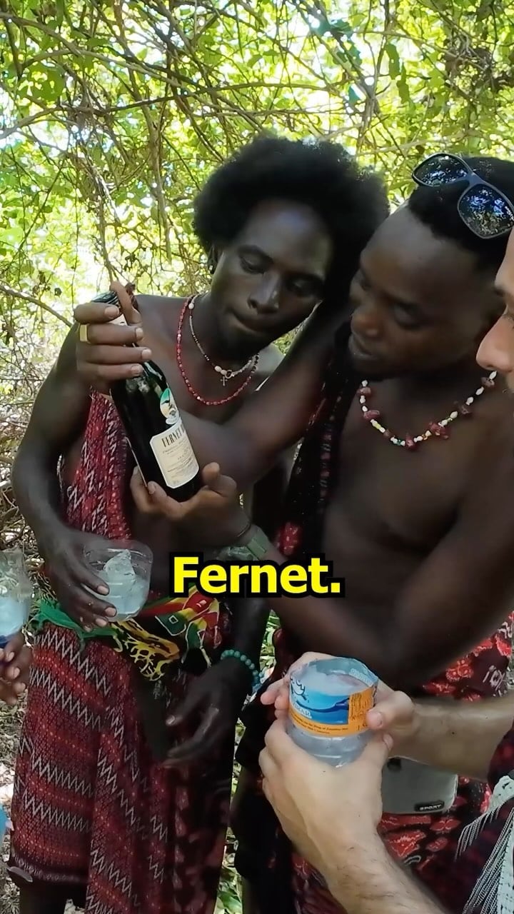 La reacción de los jóvenes africanos es imperdible.