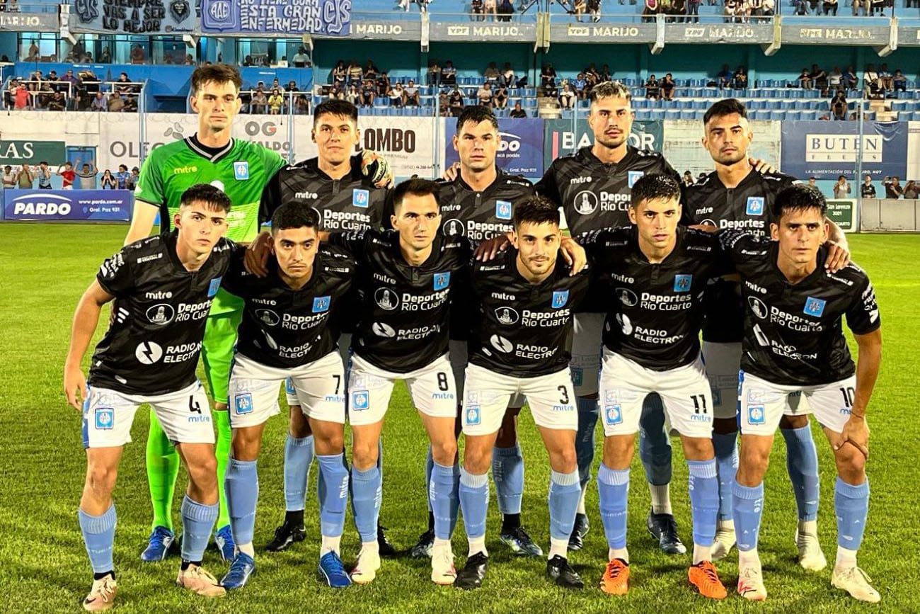 En Río Cuarto, Estudiantes recibe a Racing de Nueva Italia por la sexta fecha de la Primera Nacional. (Tomy Fragueiro / La Voz)