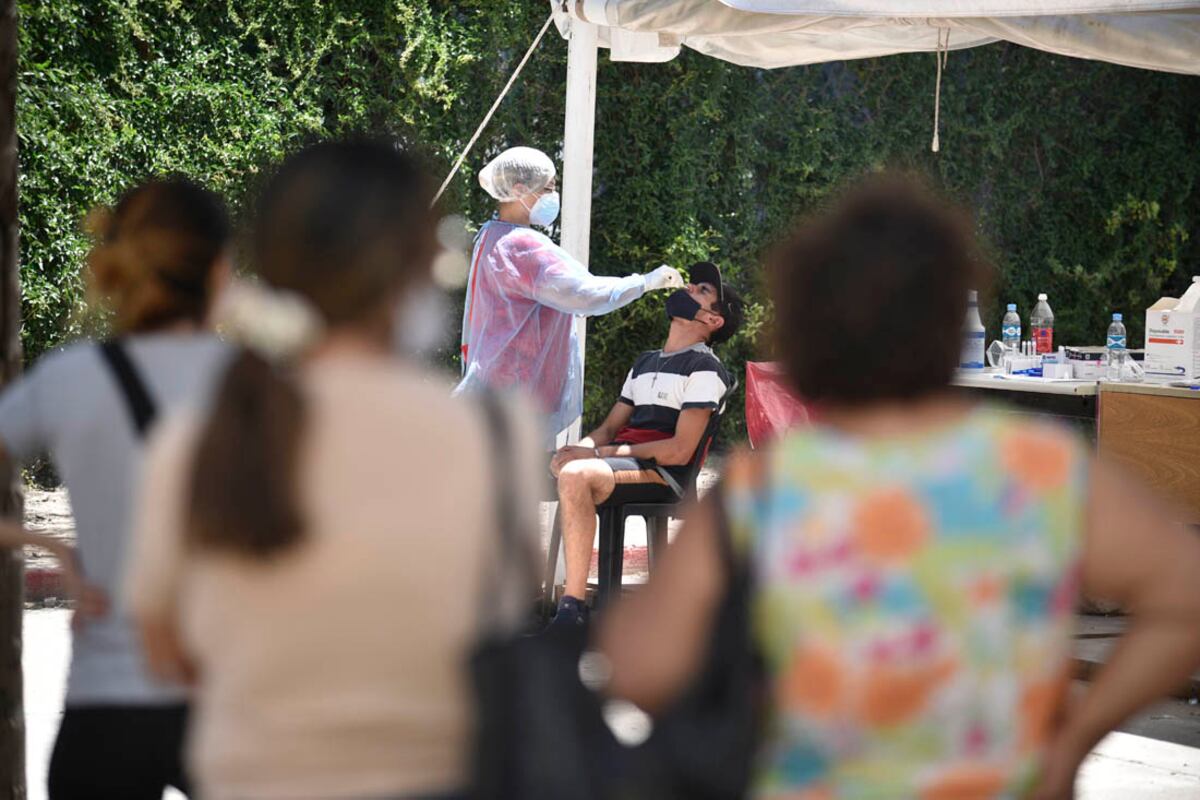 Variante Ómicron en Córdoba: el 92 por ciento de los casos actuales de Covid es de esa cepa
