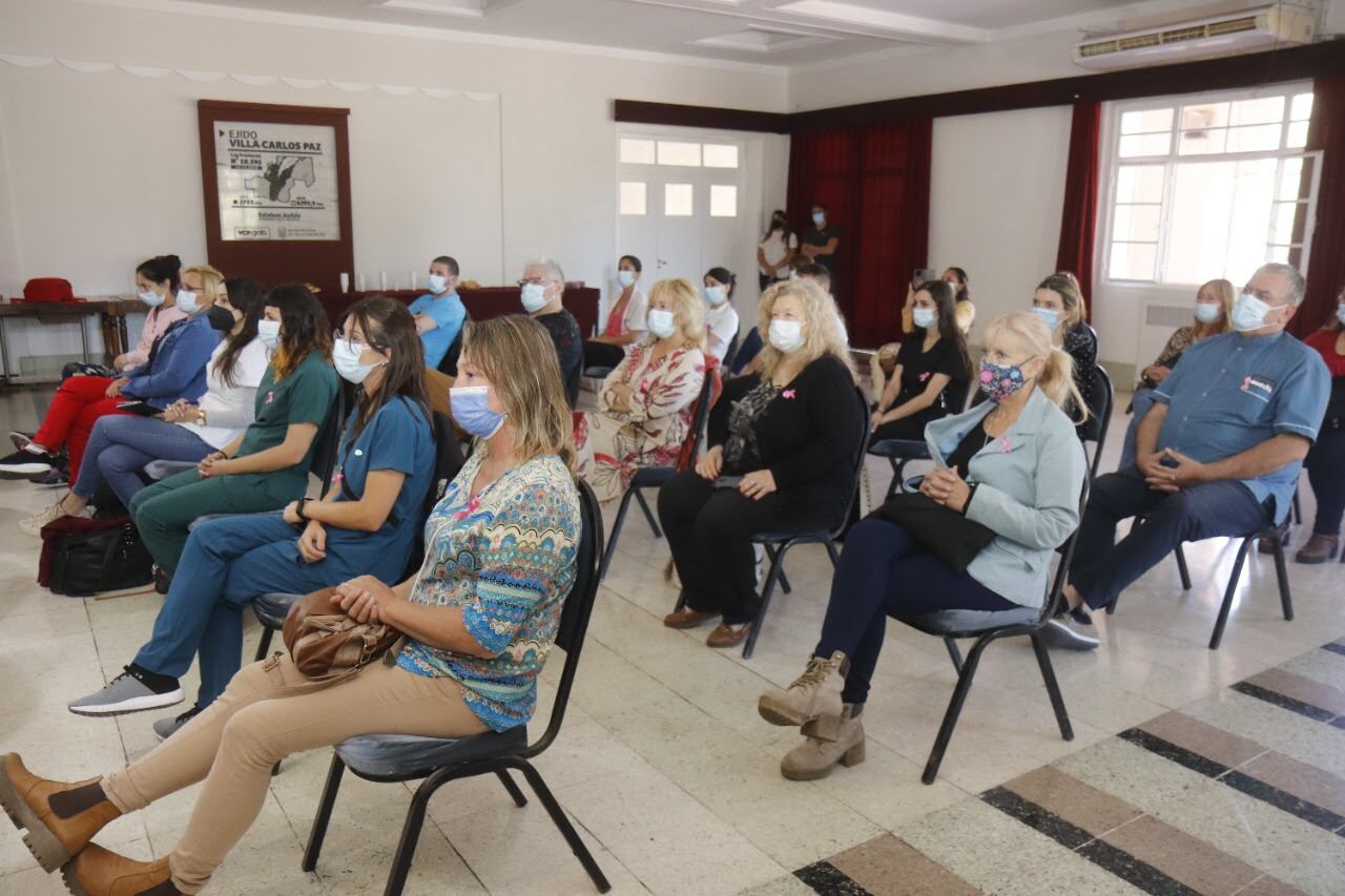 Se realizó una Campaña Multidisciplinaria sobre Diagnóstico y Tratamiento del Cáncer de Mama.