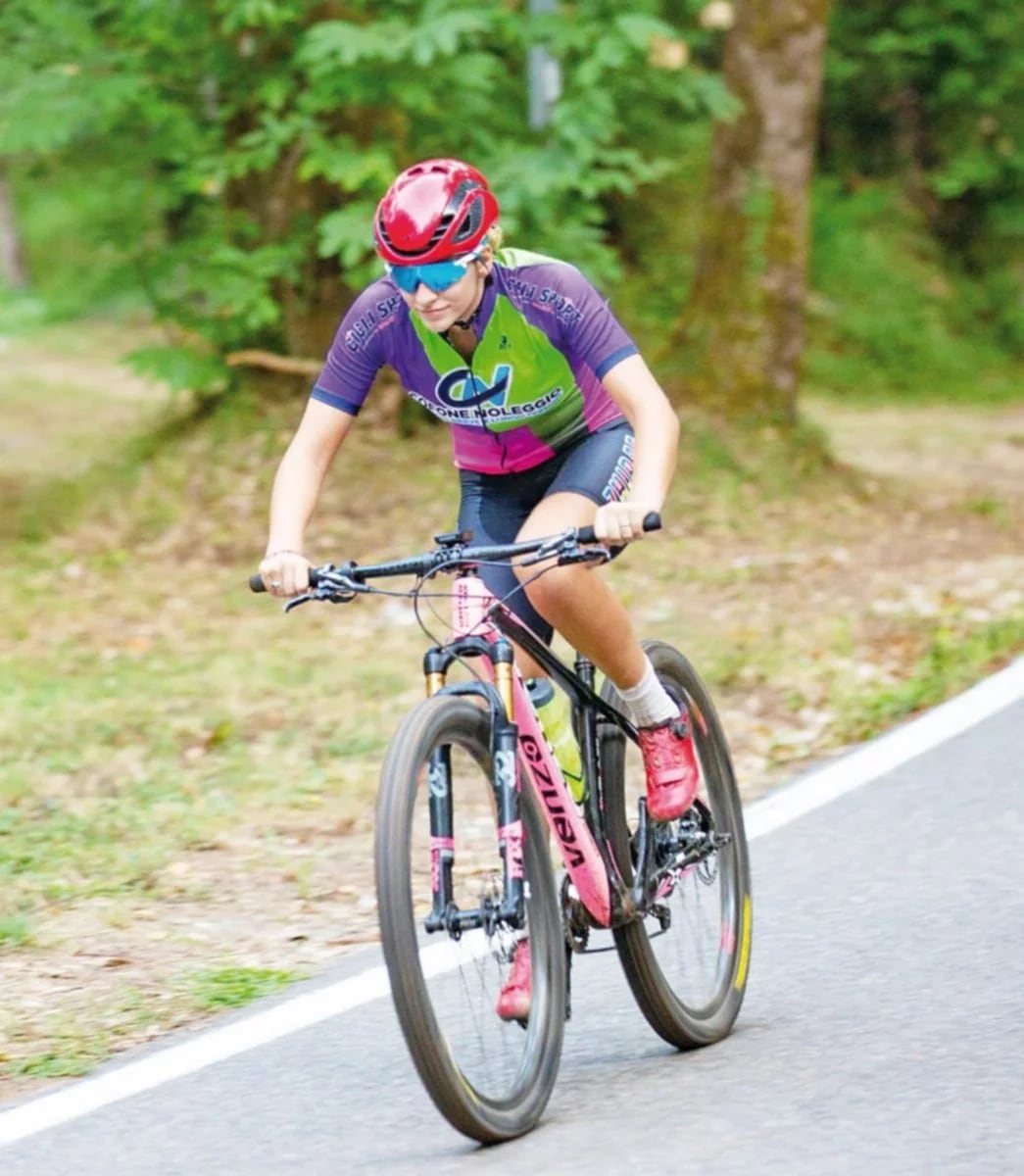 Sofía González, ciclista mercedina