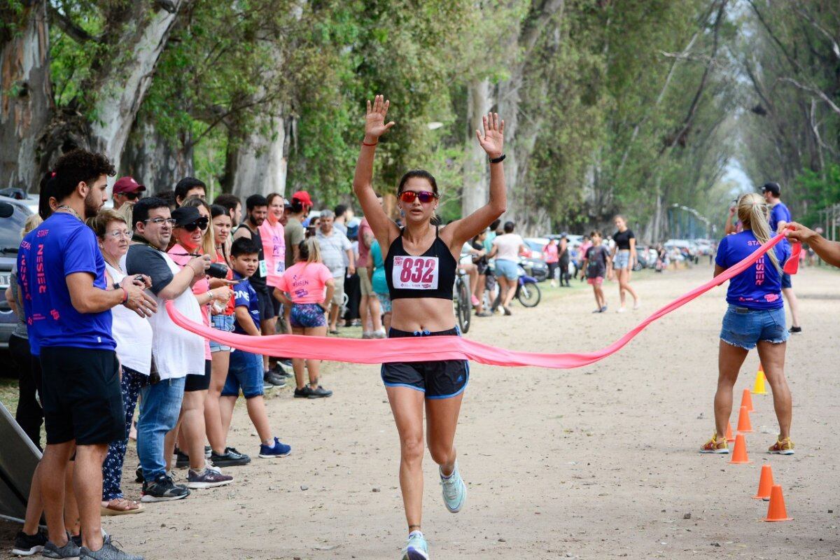 Carrera Rosa Power Gualeguaychú