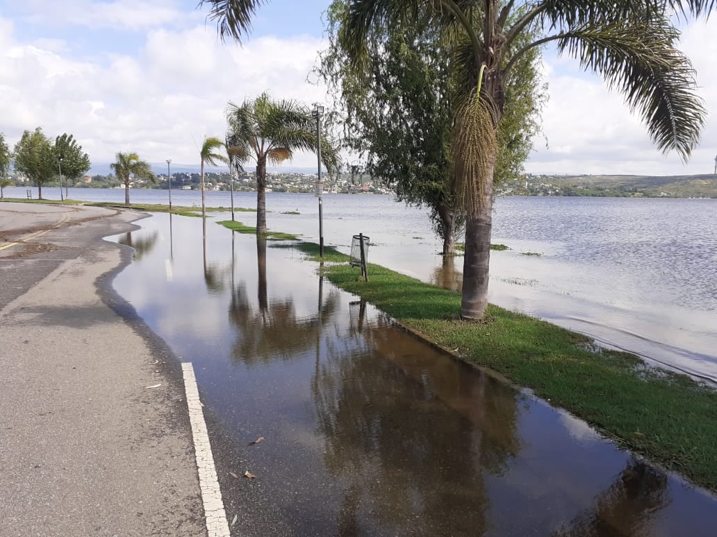 La costanera de Carlos Paz después del temporal.