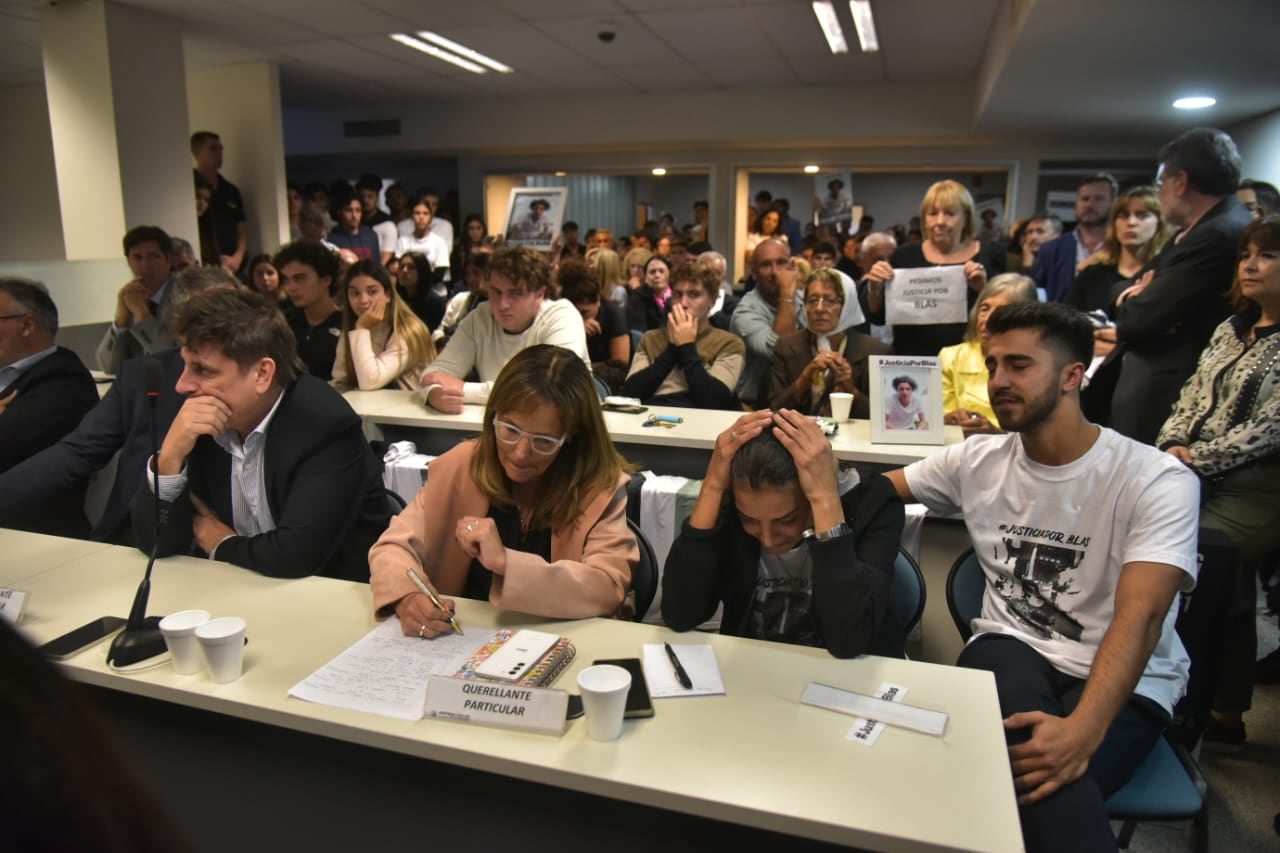 Momentos de la lectura de la sentencia por el asesinato de Valentino Blas Correas (Facundo Luque / La Voz)