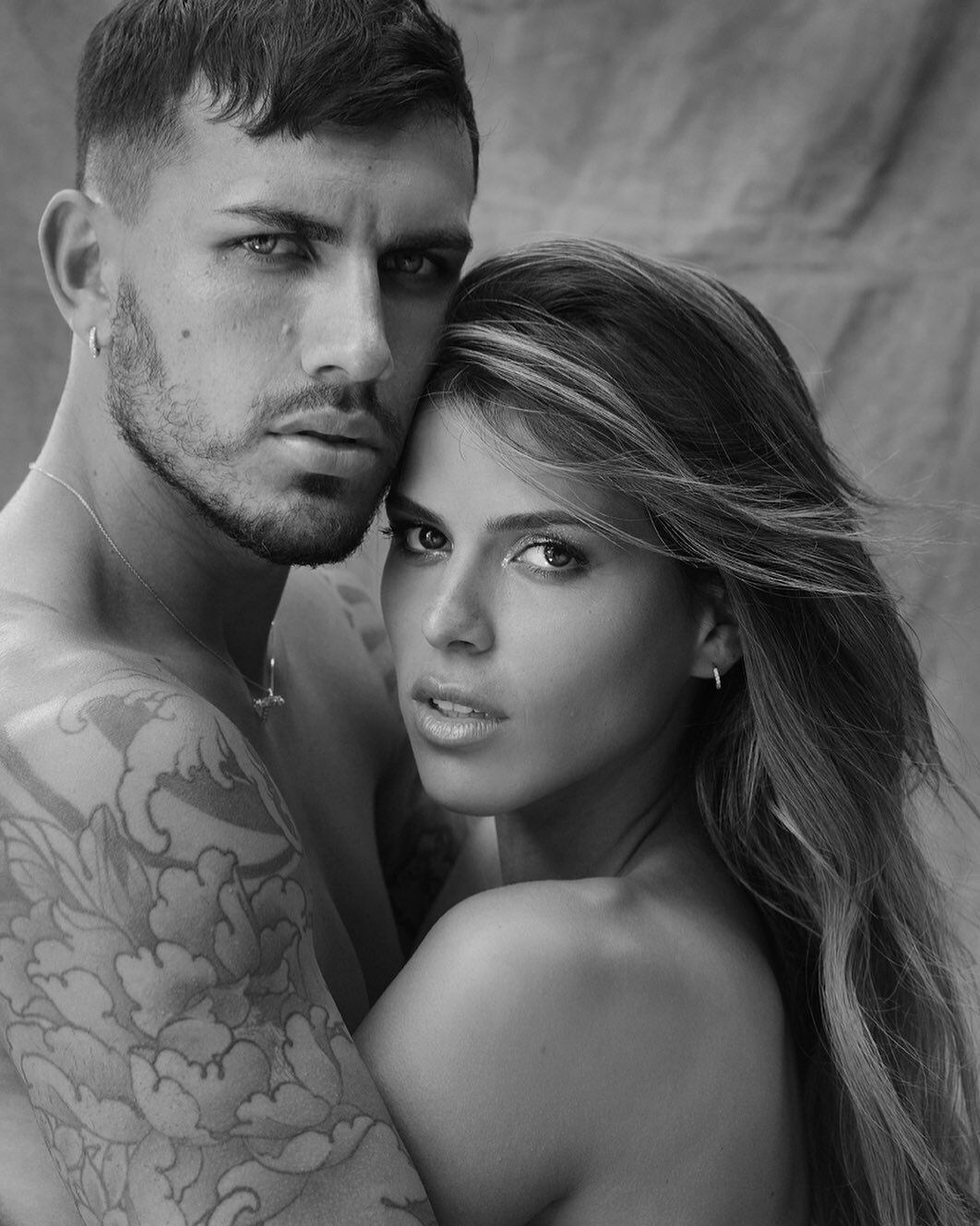 Camila Galante y Leandro Paredes.