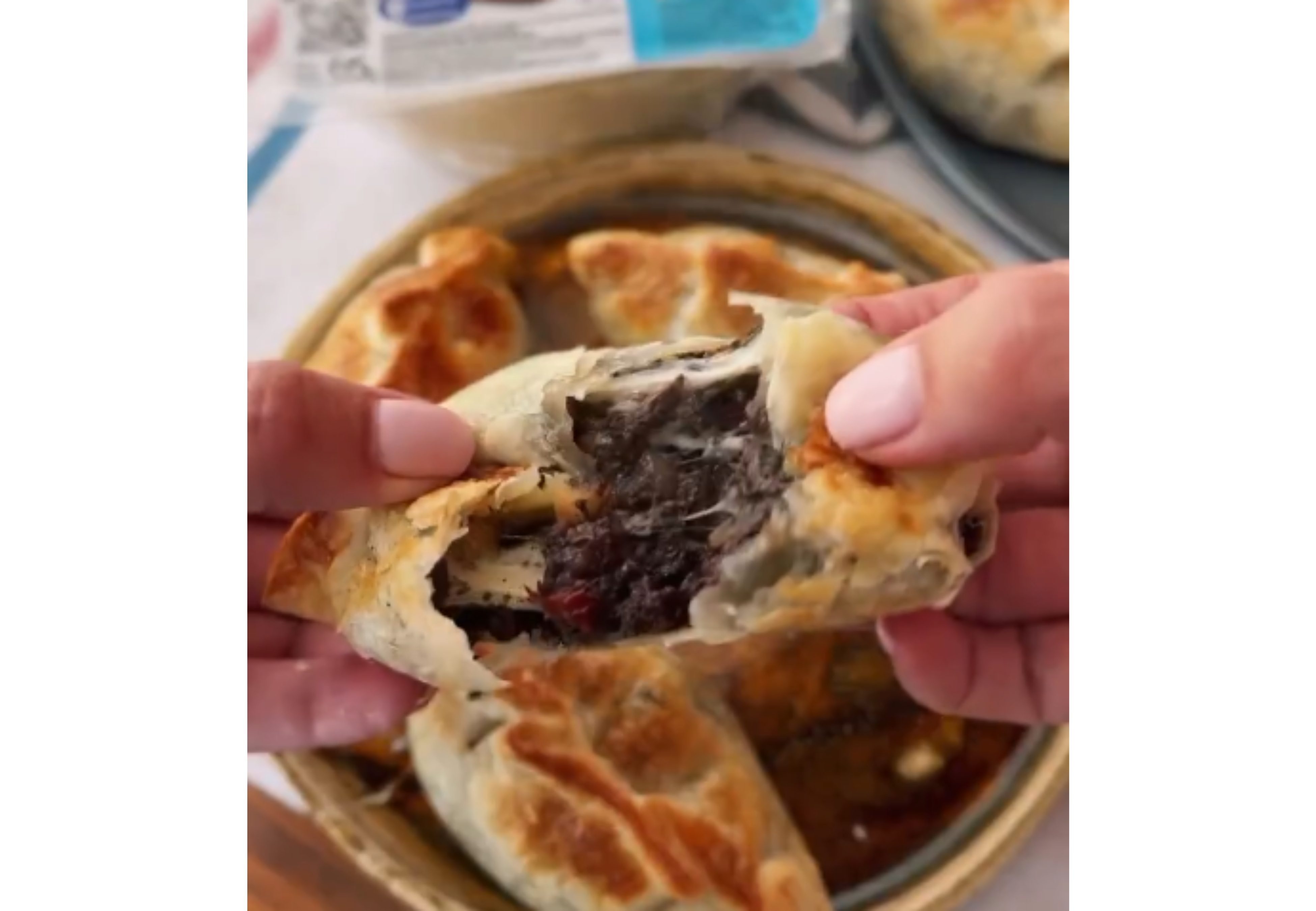 Así quedan las empanadas de morcilla.