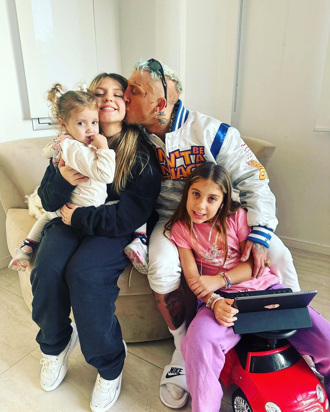 El Polaco y sus hijas