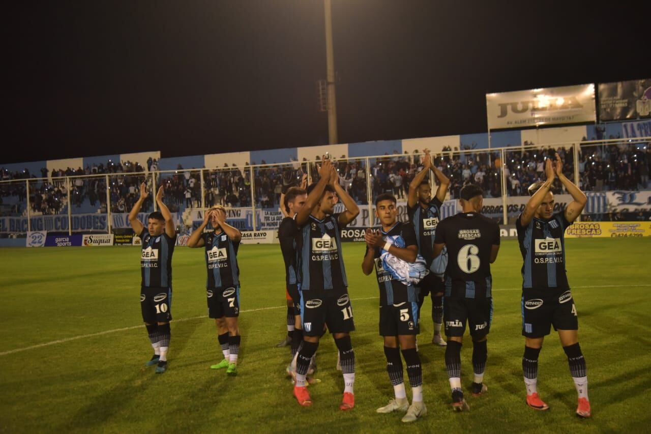 Racing de Nueva Italia y su estreno de local en la Primera Nacional 2023. (Facundo Luque / La Voz).