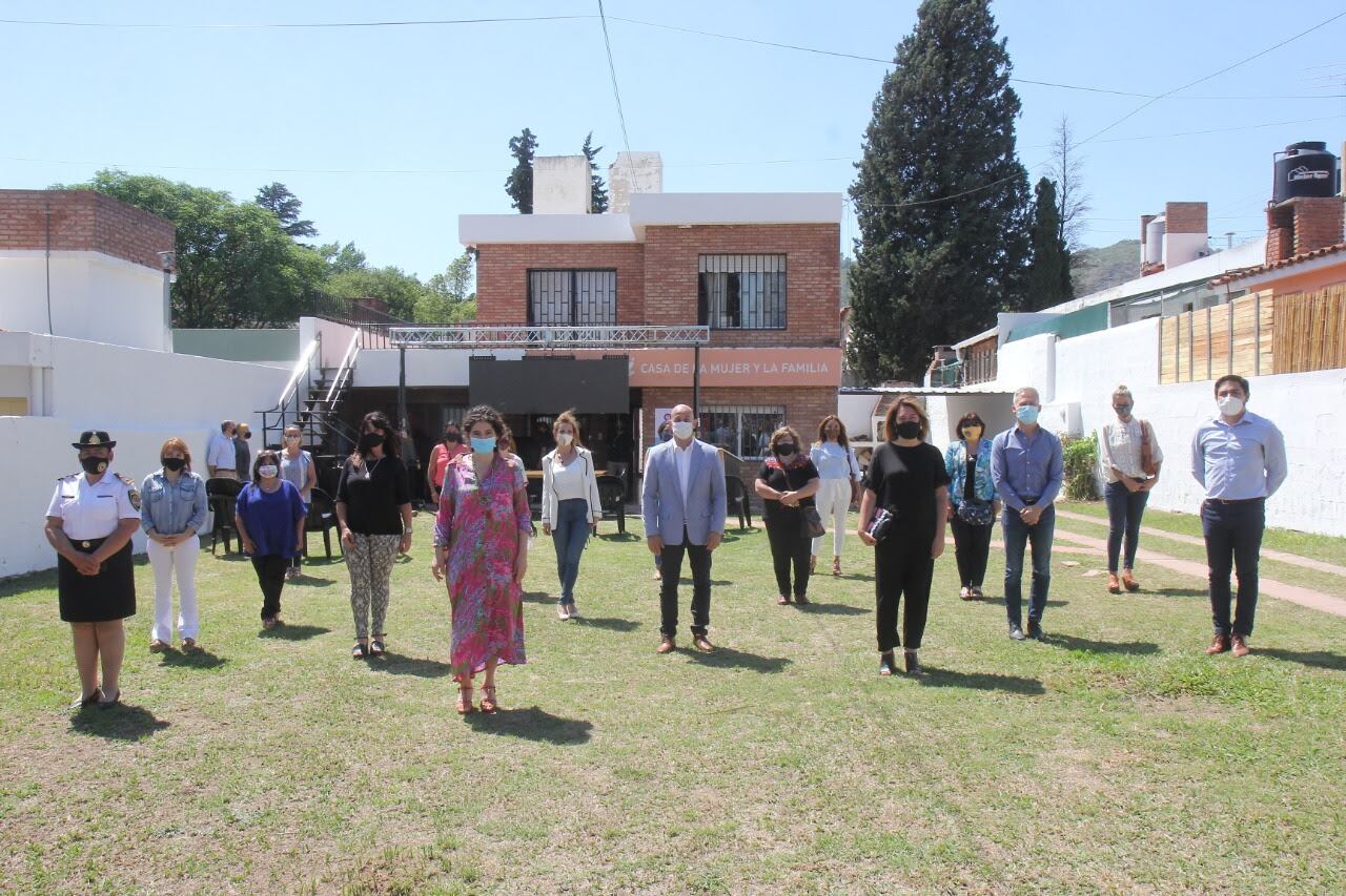 Inauguraron oficialmente el “Punto Mujer VCP” en Carlos Paz