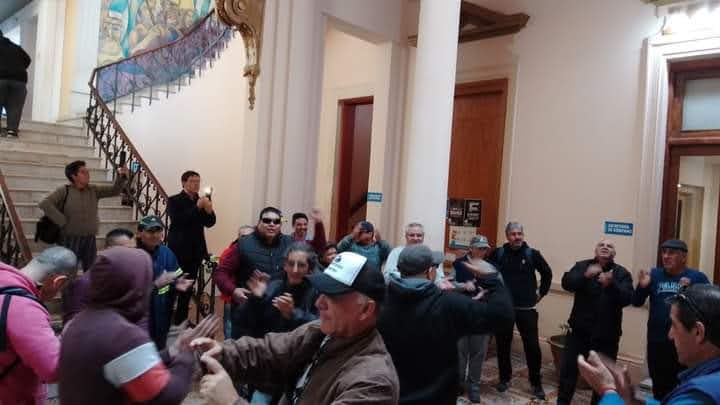 Reclamo de empleados municipales de Gualeguaychú