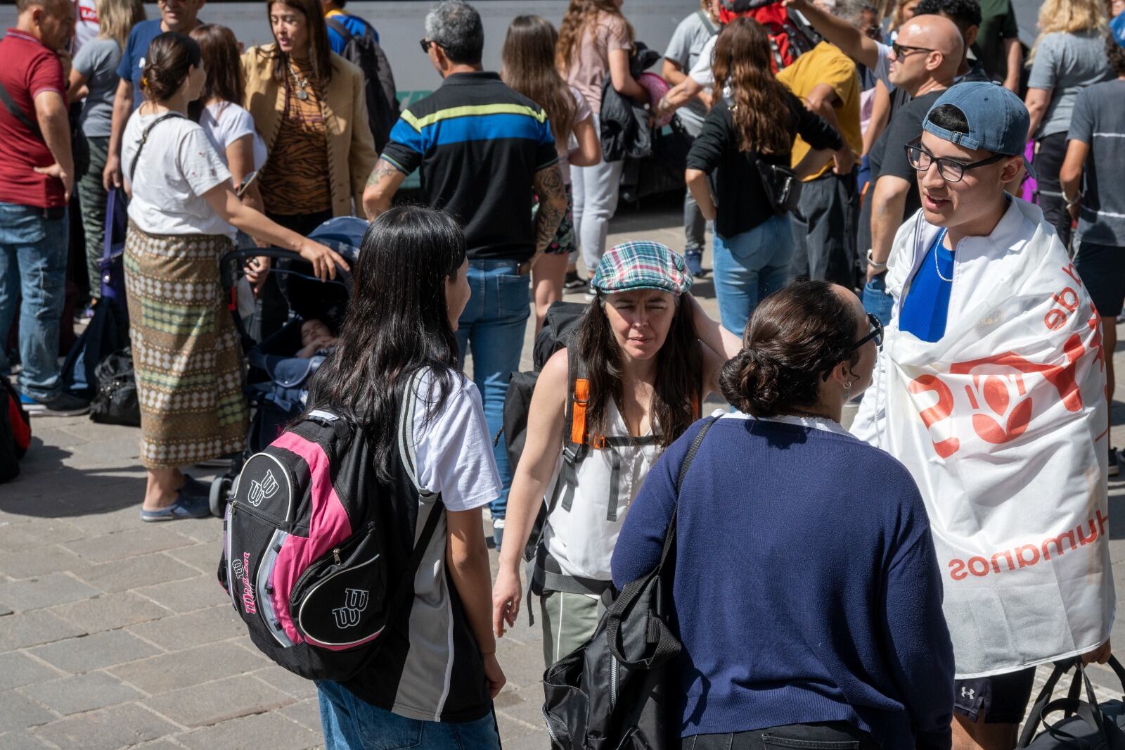 Partieron rumbo a Mar del Plata los 120 representantes de Tres Arroyos en la final de los Juegos Bonaerenses