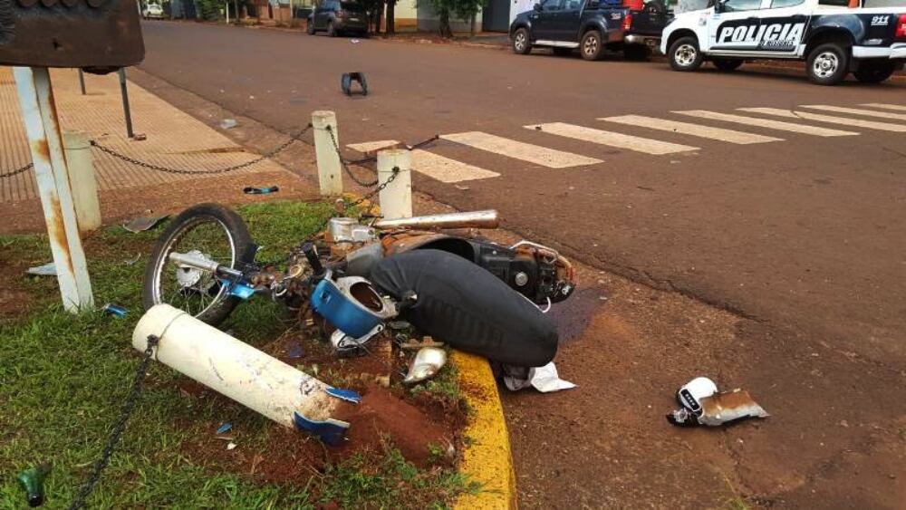 Continúan internados los jóvenes que protagonizaron el accidente en Apóstoles.