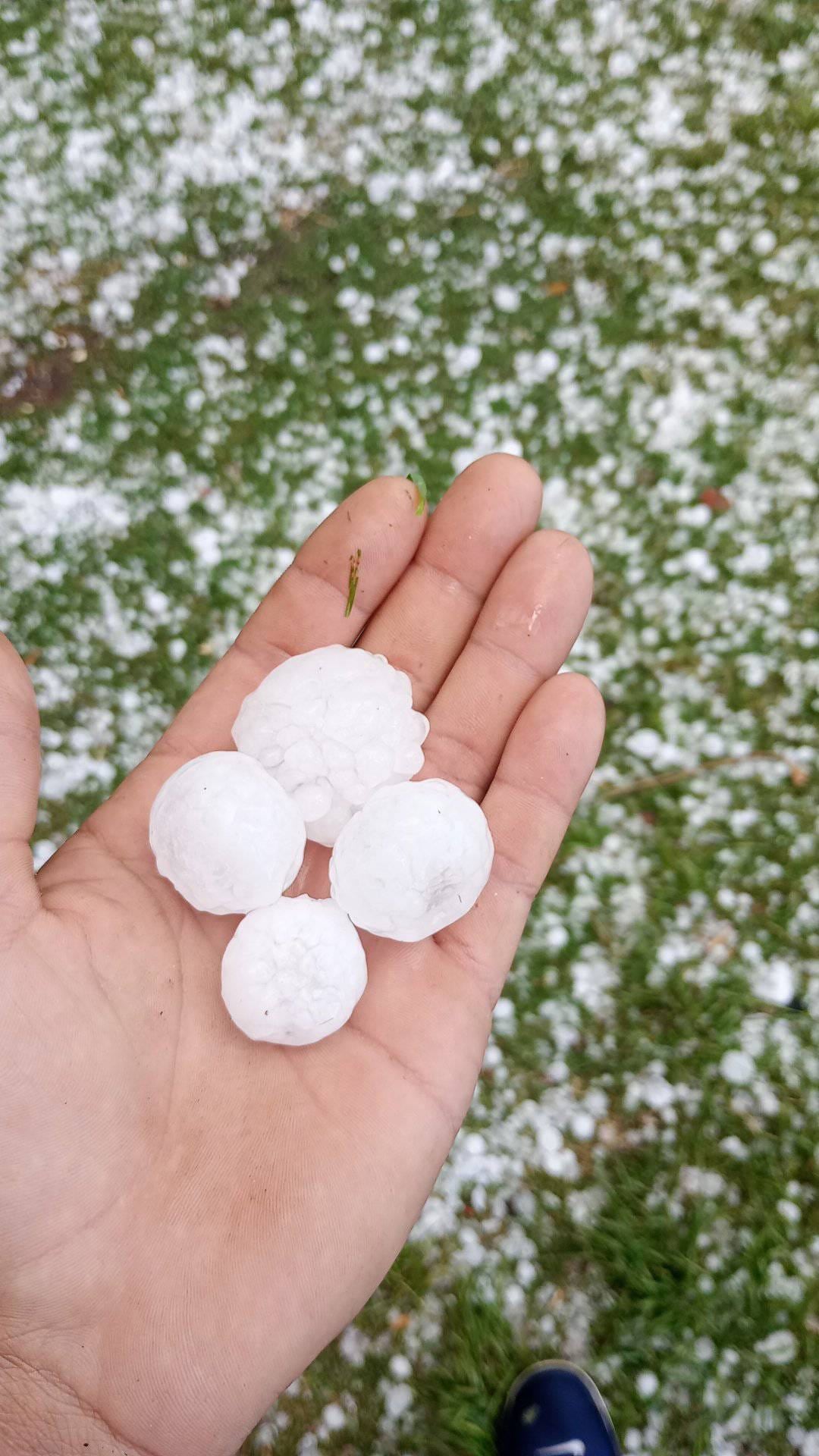 Una fuerte granizada azotó Tres Arroyos