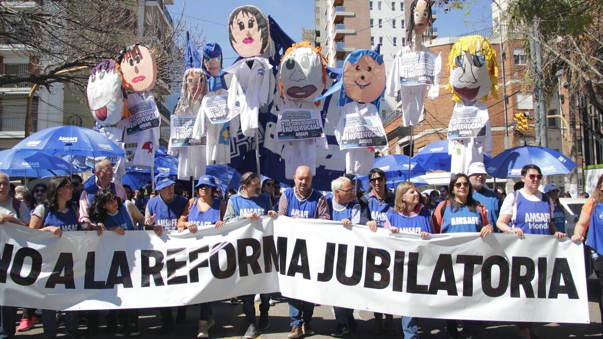Paro docente en Santa Fe: Sadop y Amsafe suspenden clases este jueves
