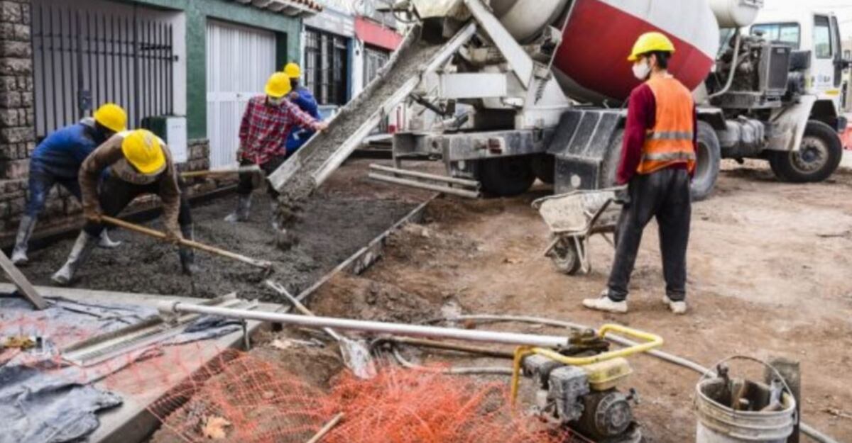 Avanzan los trabajos de renovación de Rodeo de la Cruz