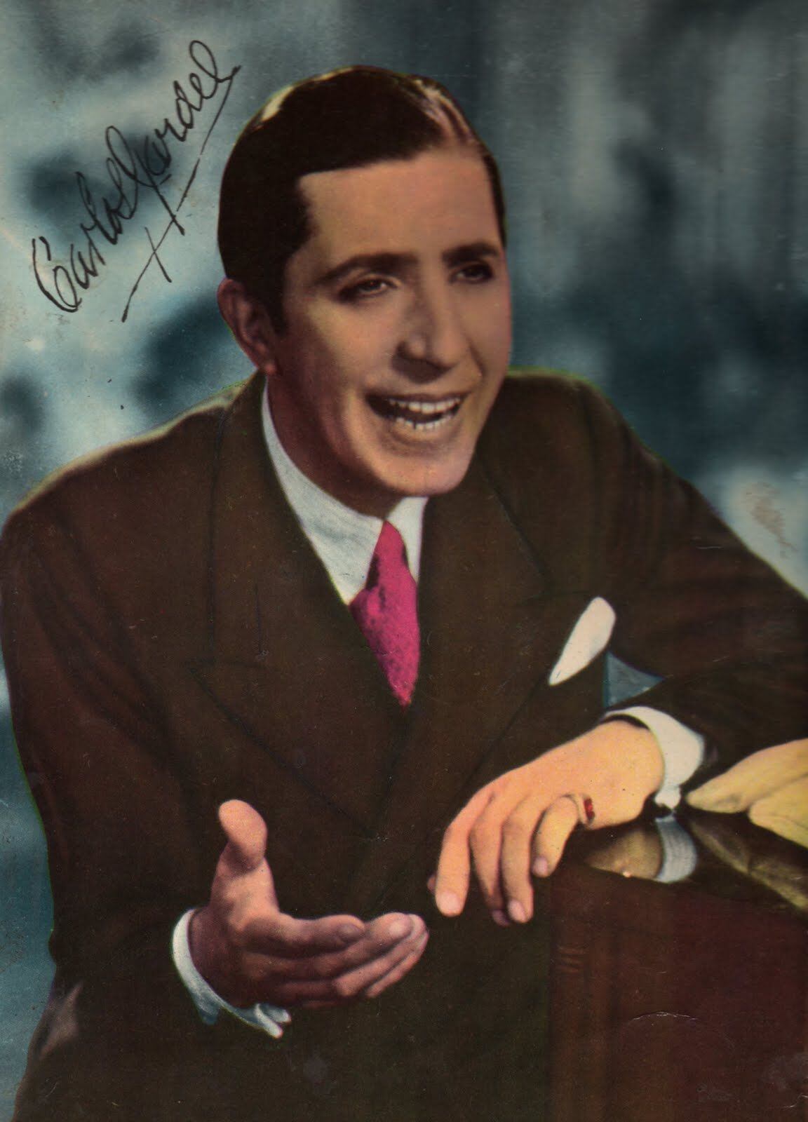 Cinco canciones para recordar a Carlos Gardel a 87 años de su trágica muerte.