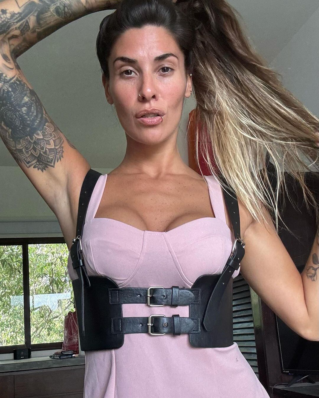 Ivana Nadal conquistó a sus fans con un vestido color nude