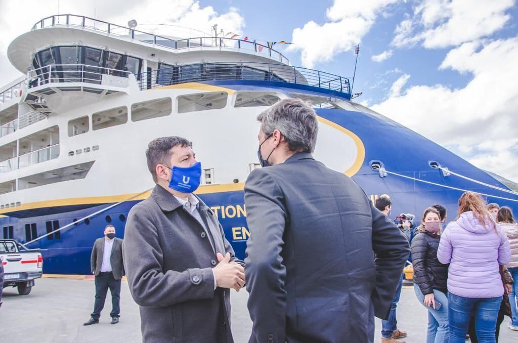 Secretario de Turismo de Ushuaia y el Ministro de Deportes y Turismo de la Nación.