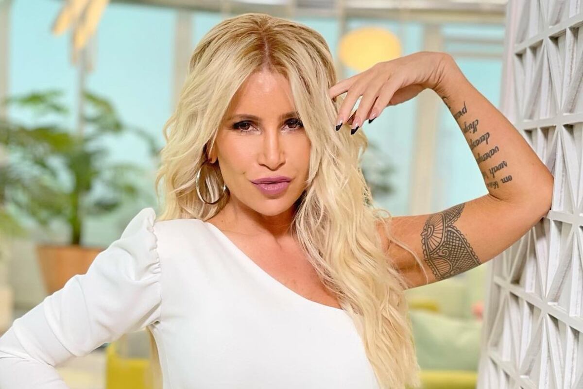 Florencia Peña completamente desnuda desde Ushuaia