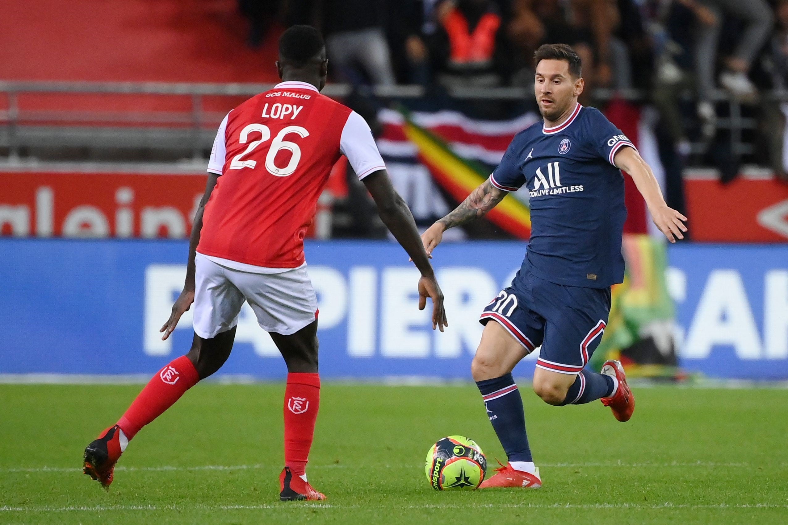 Las mejores fotos del debut de Lionel Messi con el PSG.