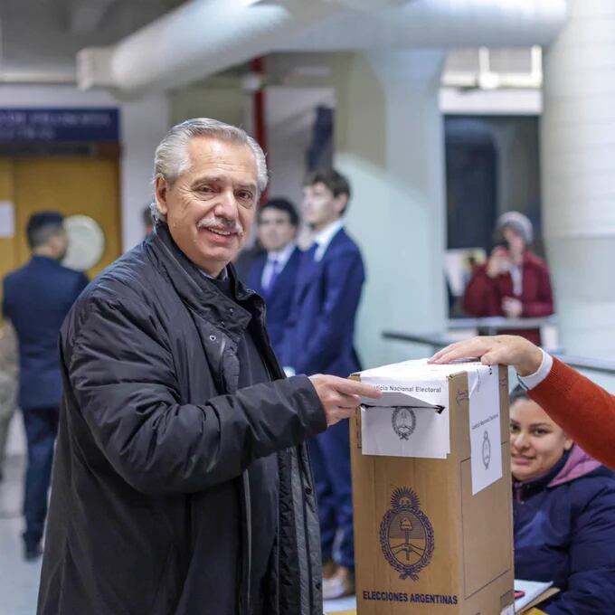 Alberto Fernández destacó la importancia democrática de la jornada.