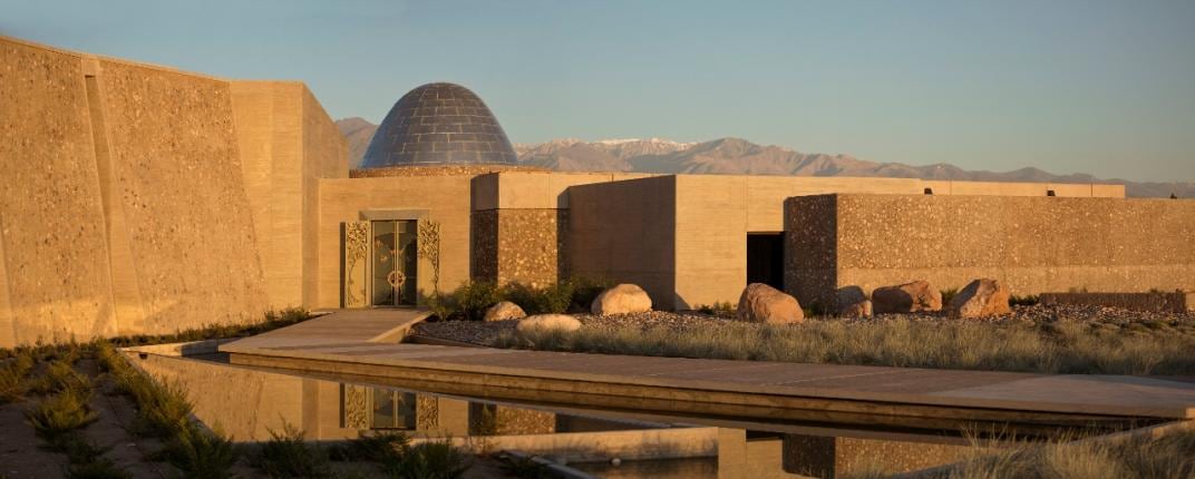 Piedra infinita, la bodega de Zuccardi en Valle de Uco.