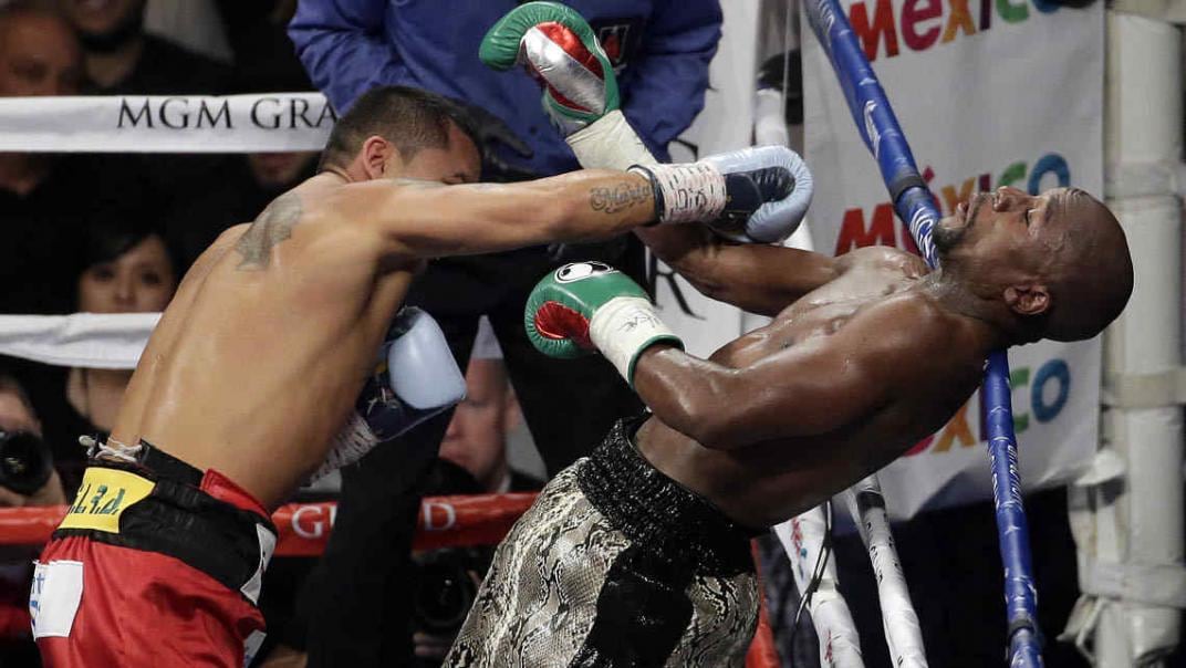 El "Chino" puso a Mayweather contra las cuerdas en su primera pelea.