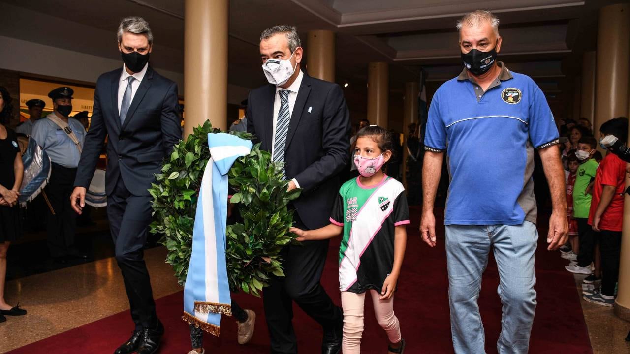 Pablo Javkin el el acto por el Día de la Creación de la Bandera