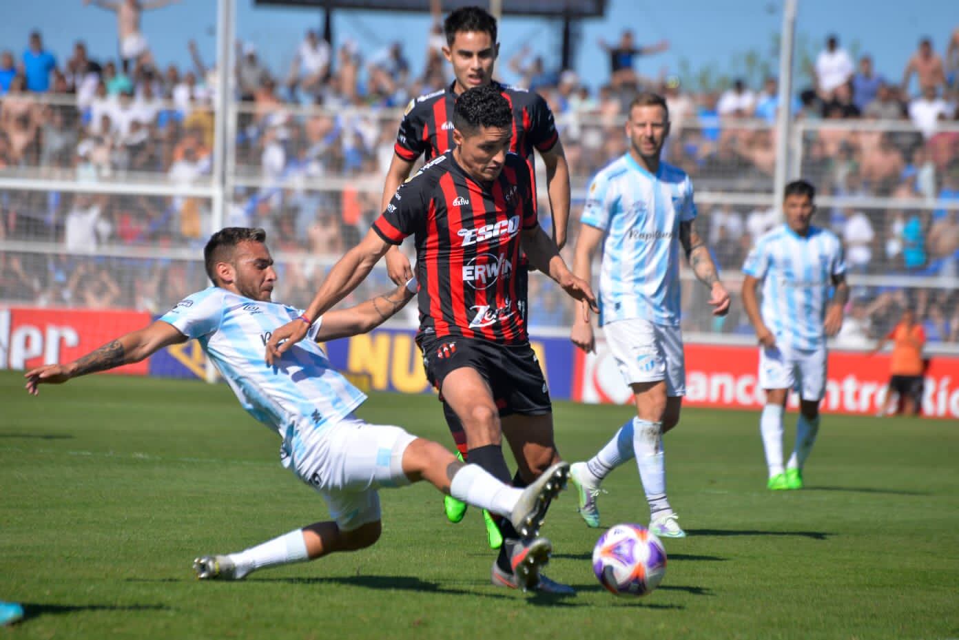 Atlético Tucumán cayó con Patronato en Paraná.