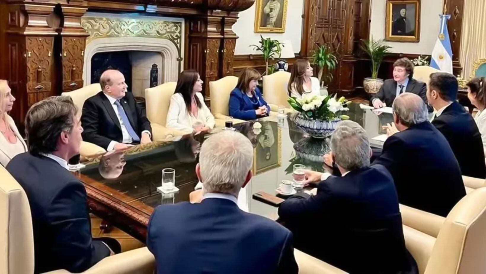 Milei y la reunión de Gabinete de este jueves. 