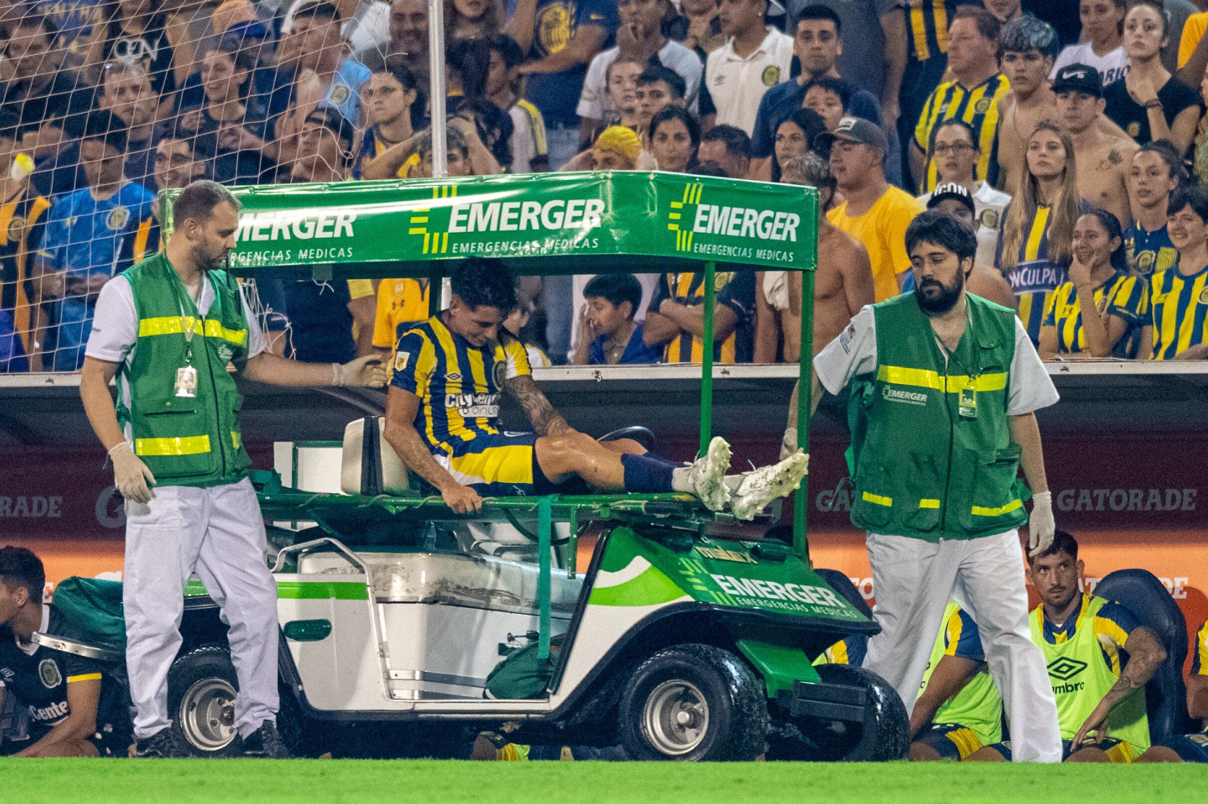 Francis Mac Allister debió ser reemplazado por Montoya durante el primer tiempo.